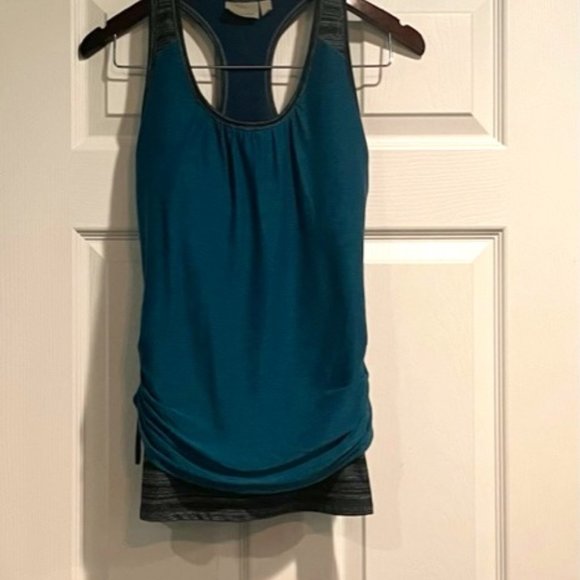 ATHLETA Racerback Tank Top, Double Layer With Bra EUC - Picture 2 of 6